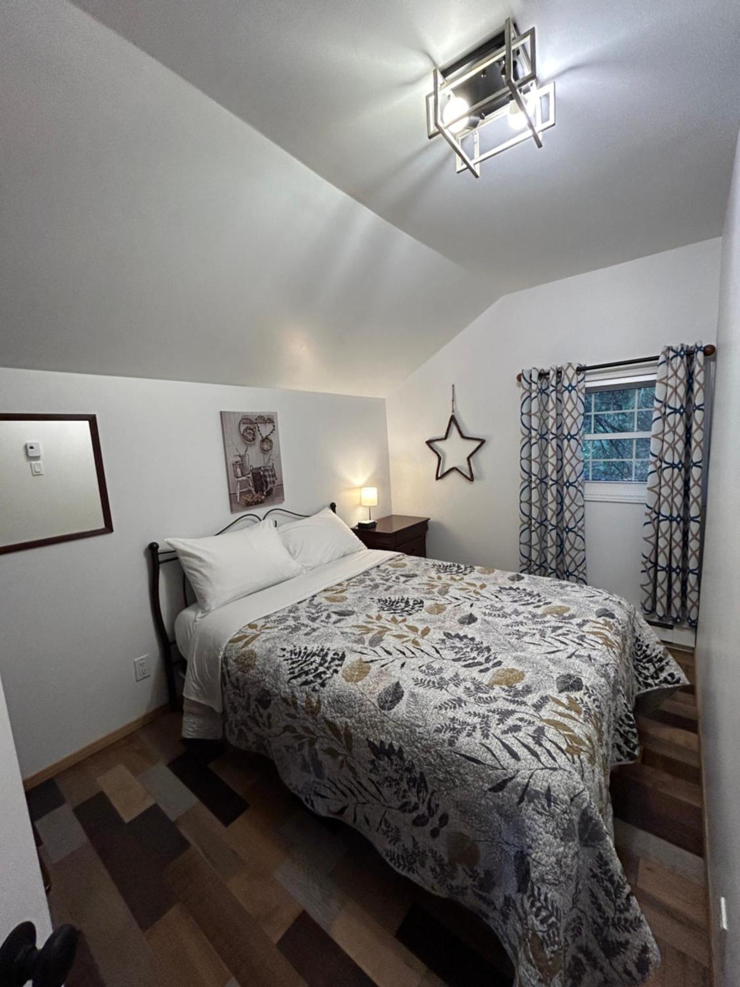 Camping Chalets Spas Pignons Rouges Saint Romain Esterno foto